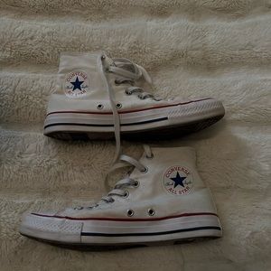 HIGH TOP CONVERSE